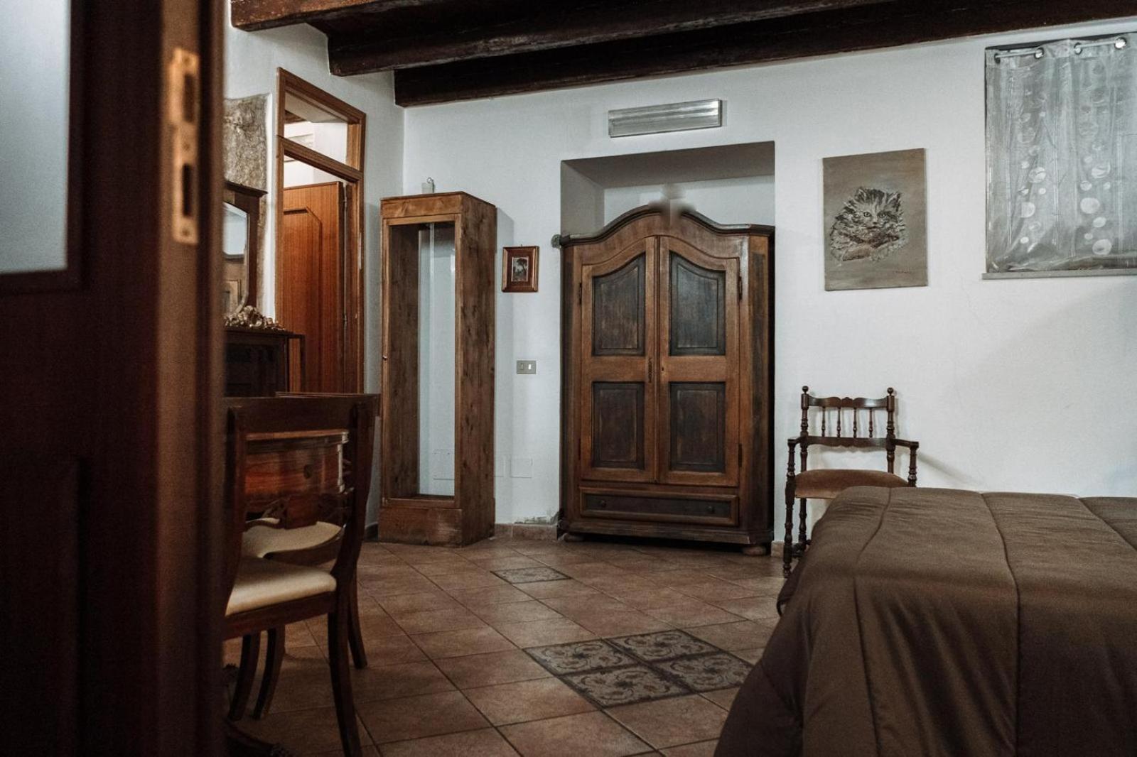 ホテル Filippo'S Holiday House パレルモ エクステリア 写真